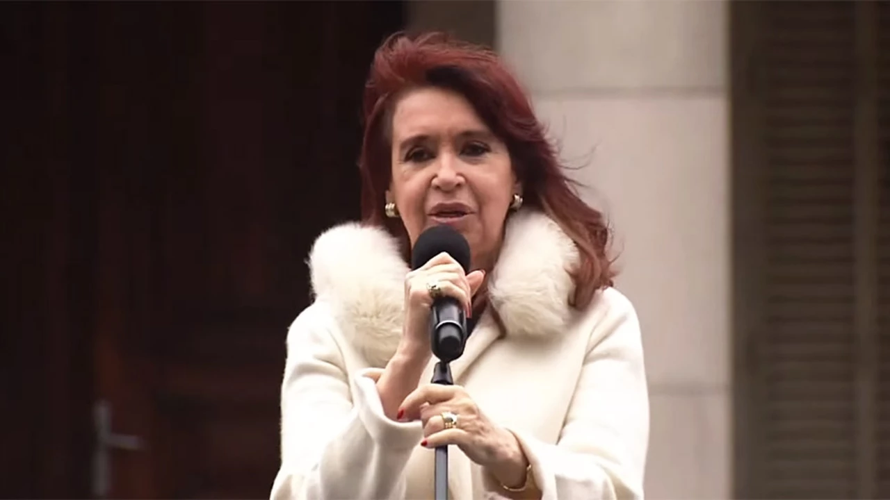Cristina Kirchner lanzó un pedido a la oposición: "Dejemos la vacuna y la pandemia afuera de la disputa política"