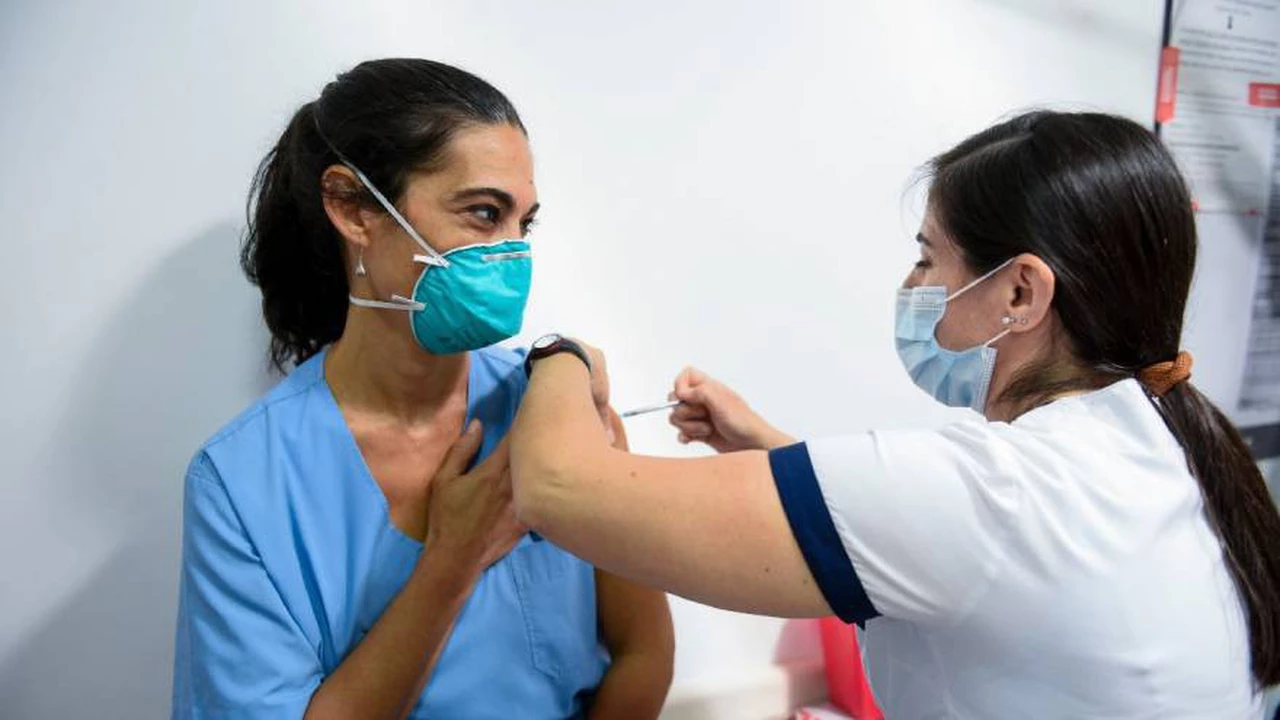 Más de 5.000 voluntarios se inscribieron para el estudio de combinación de vacunas en la Ciudad