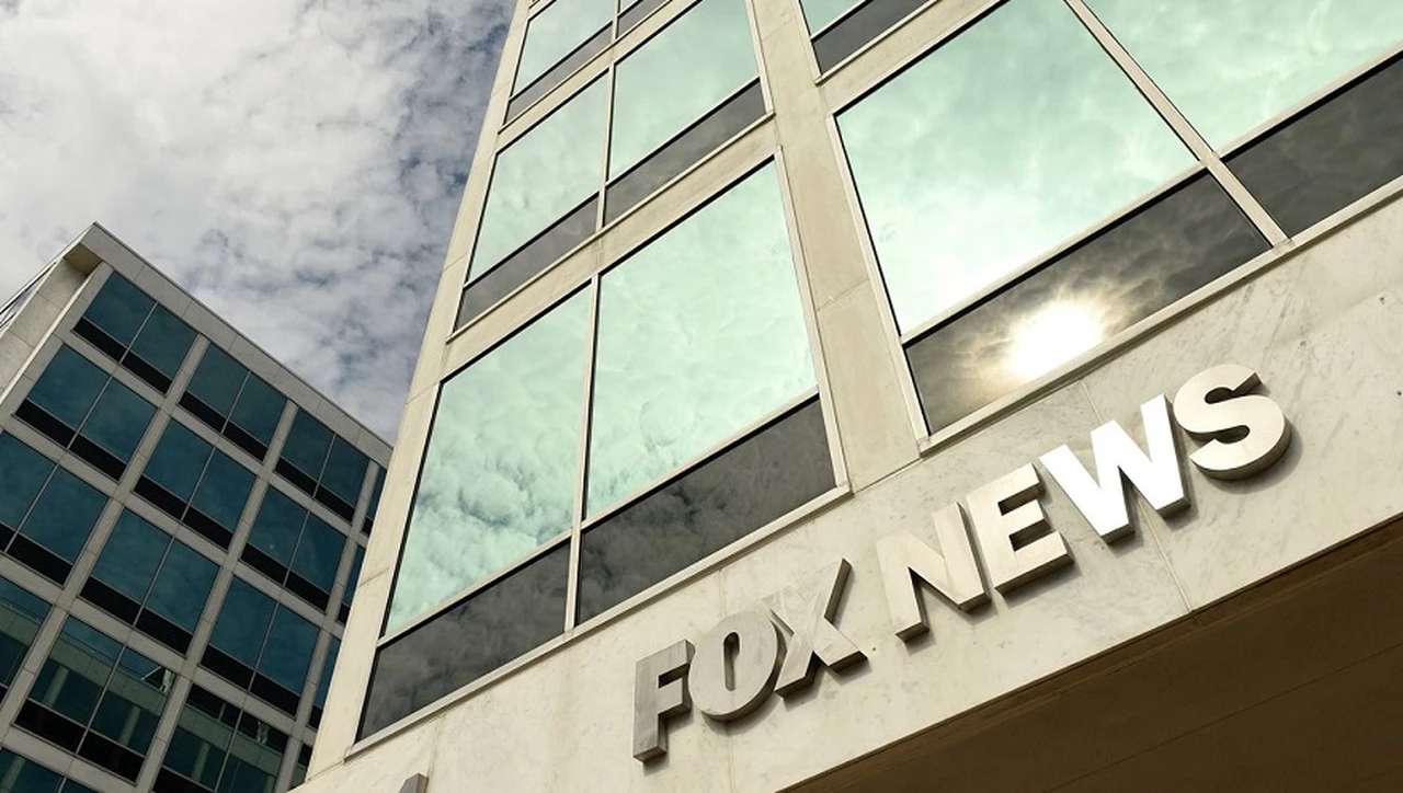 La cadena Fox News fue multada por acoso sexual: deberá pagar un 1 millón de dólares pero, ¿servirá?