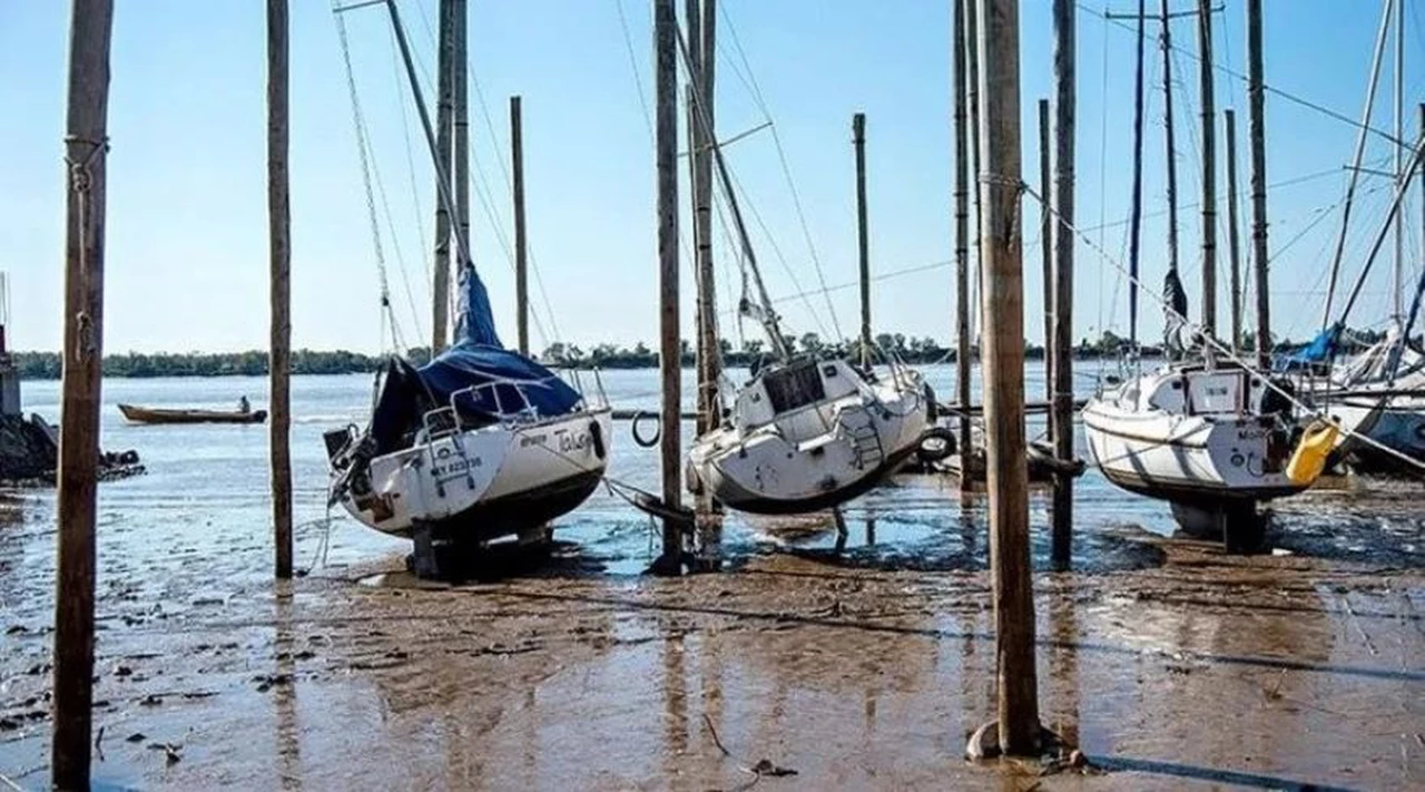 Bajante histórica del Río Paraná: llegó a 0 cm en el Puerto de Santa Fe