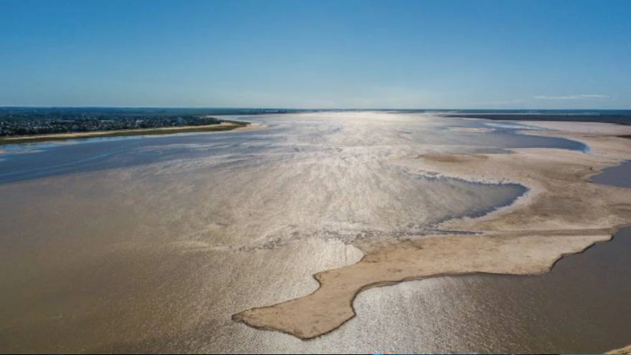 Qué medidas tomó y qué consejos brindó el Gobierno tras la preocupante baja del río Paraná