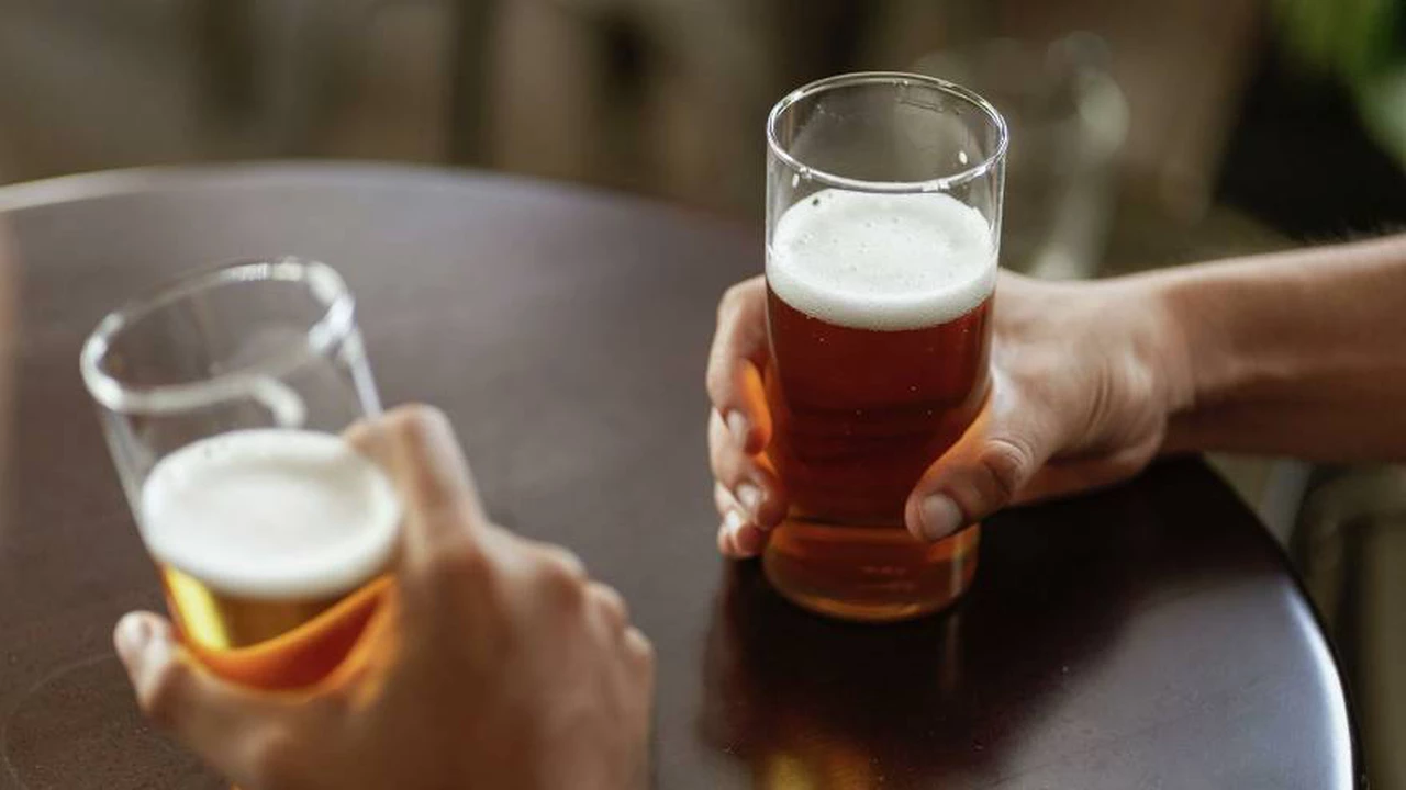 Cuánto es consumo moderado de alcohol y cuándo no deberías tomar