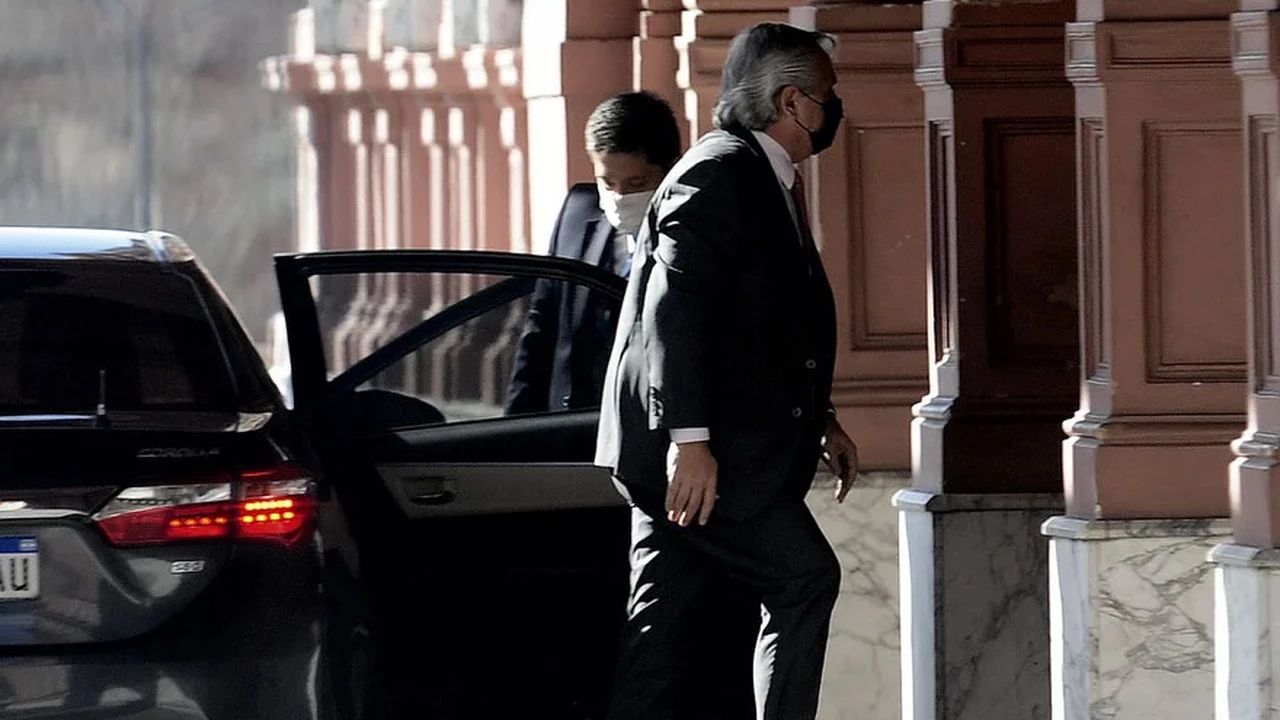 Encuentro clave en Casa Rosada: el Presidente se reunió con los ministros "albertistas" y Aníbal Fernández