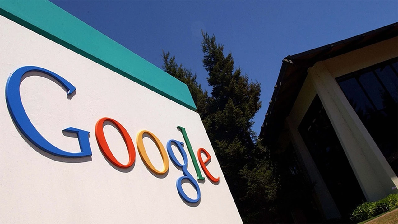 Por la variante Omicrón, Google suspende el regreso a sus oficinas