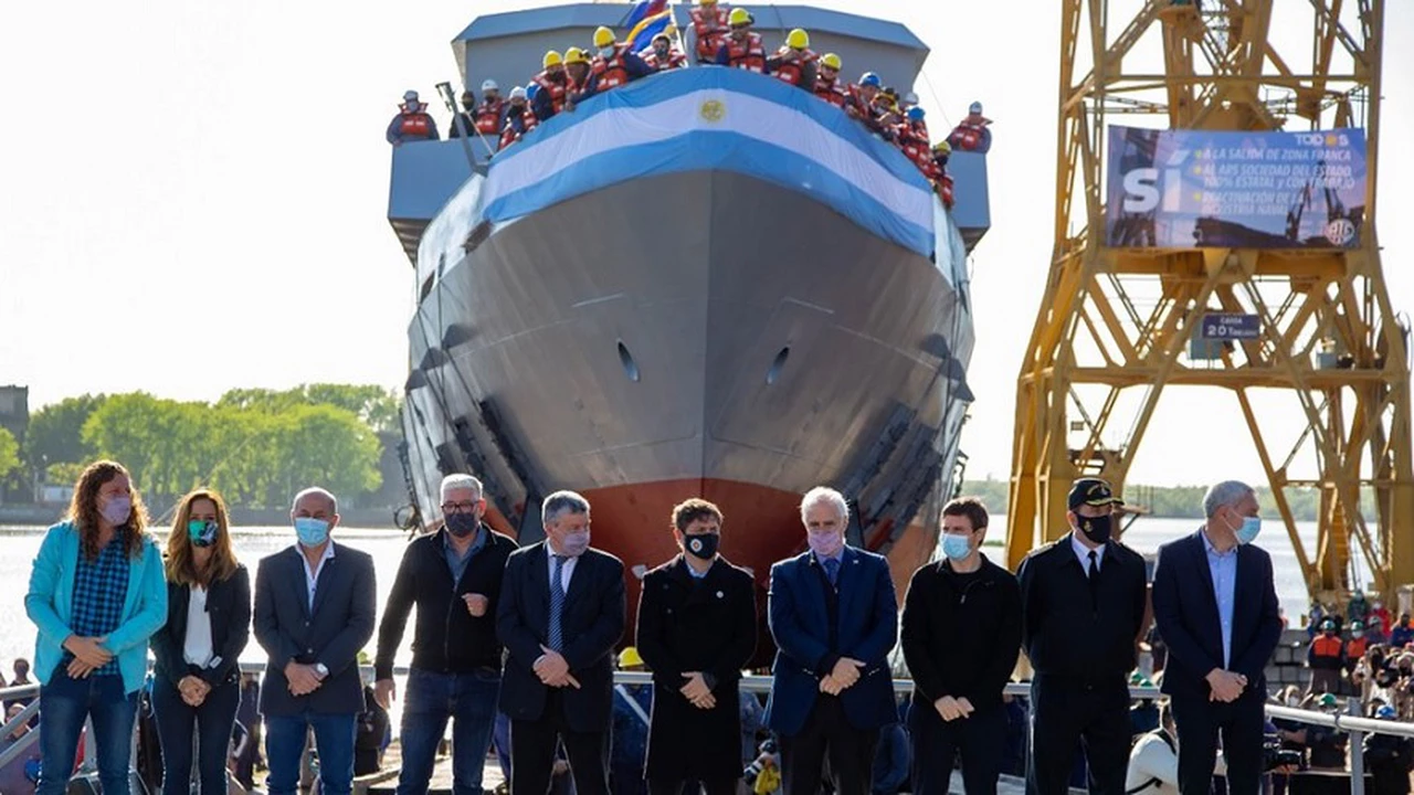 Insólito: el Gobierno inauguró un barco sin motor ni hélice