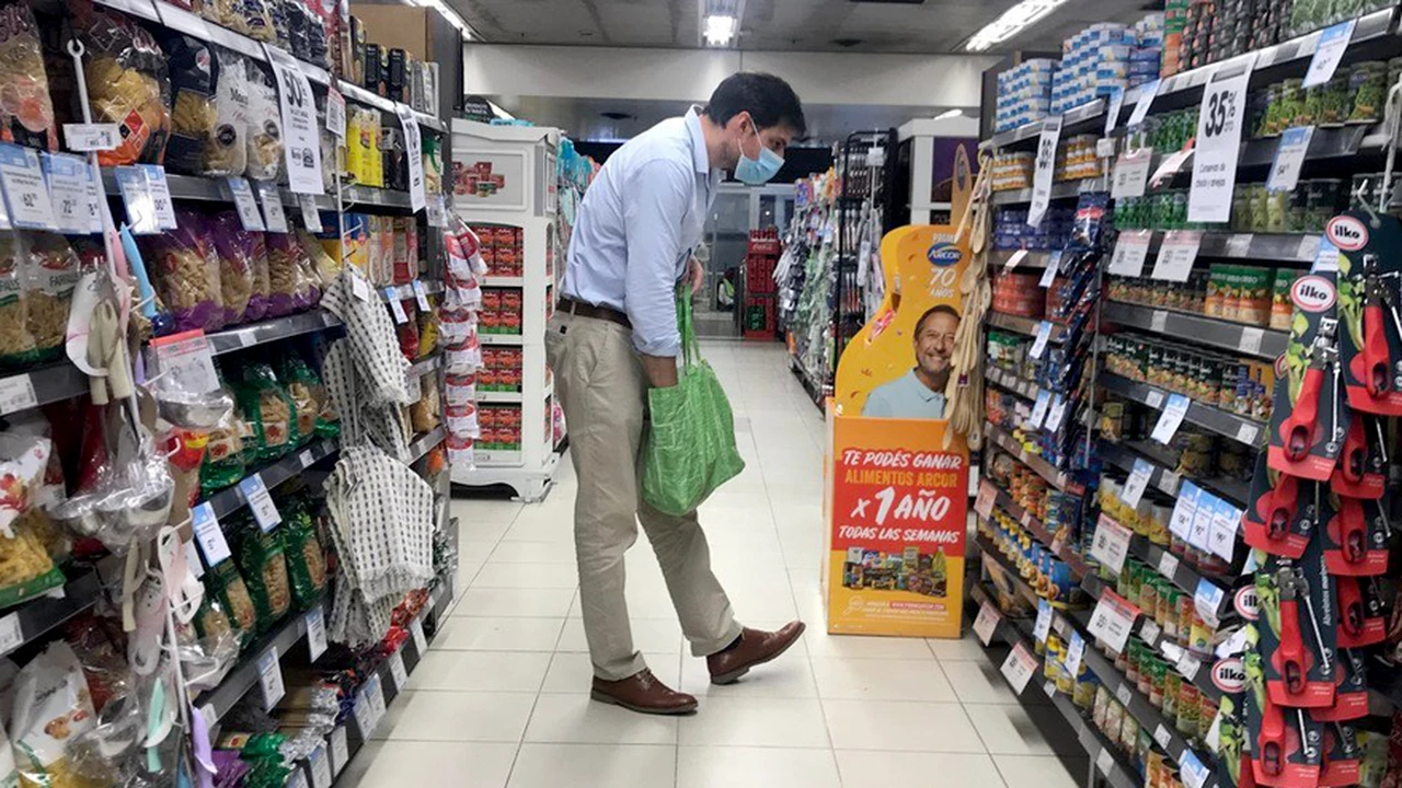 Un español fue al supermercado en la Argentina y quedó en shock: ¿qué le pasó?
