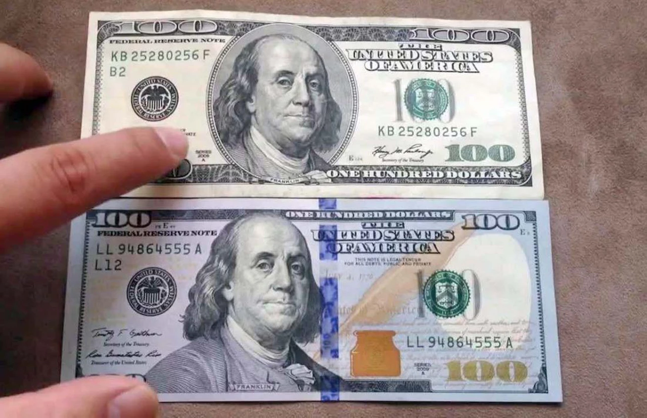 Sube el dólar blue y alertan por los billetes de "doble serie": cómo identificarlos