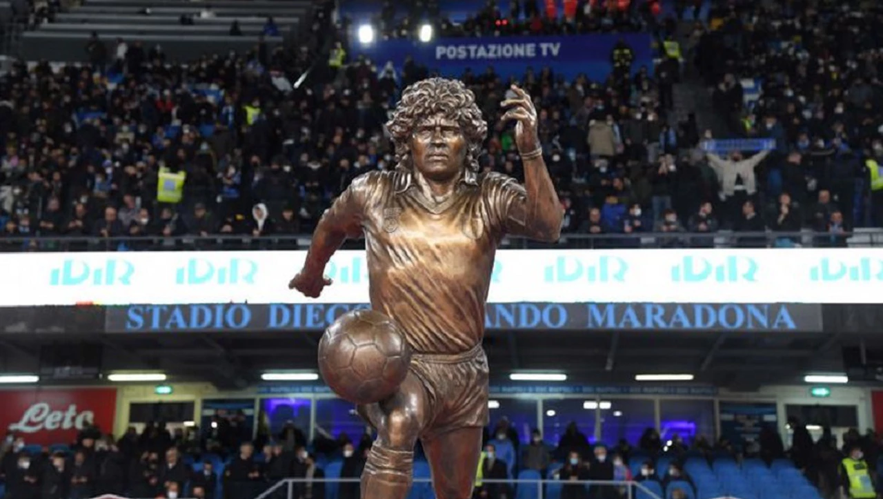 Así fue el emotivo homenaje de Napoli a Diego Maradona
