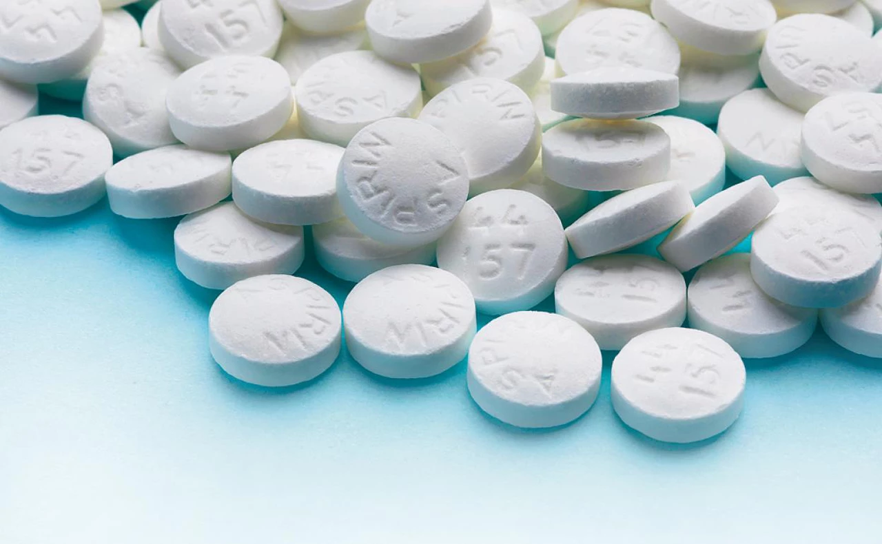 Aspirina: qué es, para qué se utiliza y qué contraindicaciones tiene este medicamento que parece inofensivo