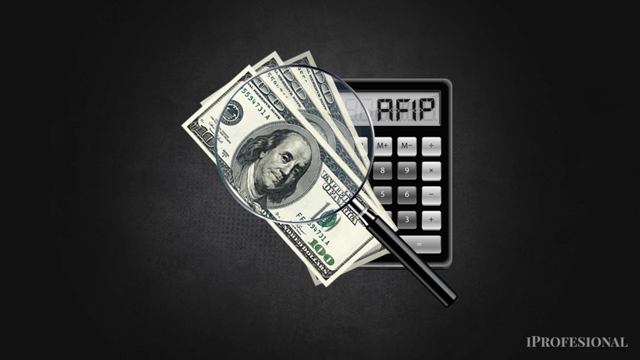 Insólito: AFIP caza a empresas por comprar dólares, pero no por incumplir el pago de sueldos