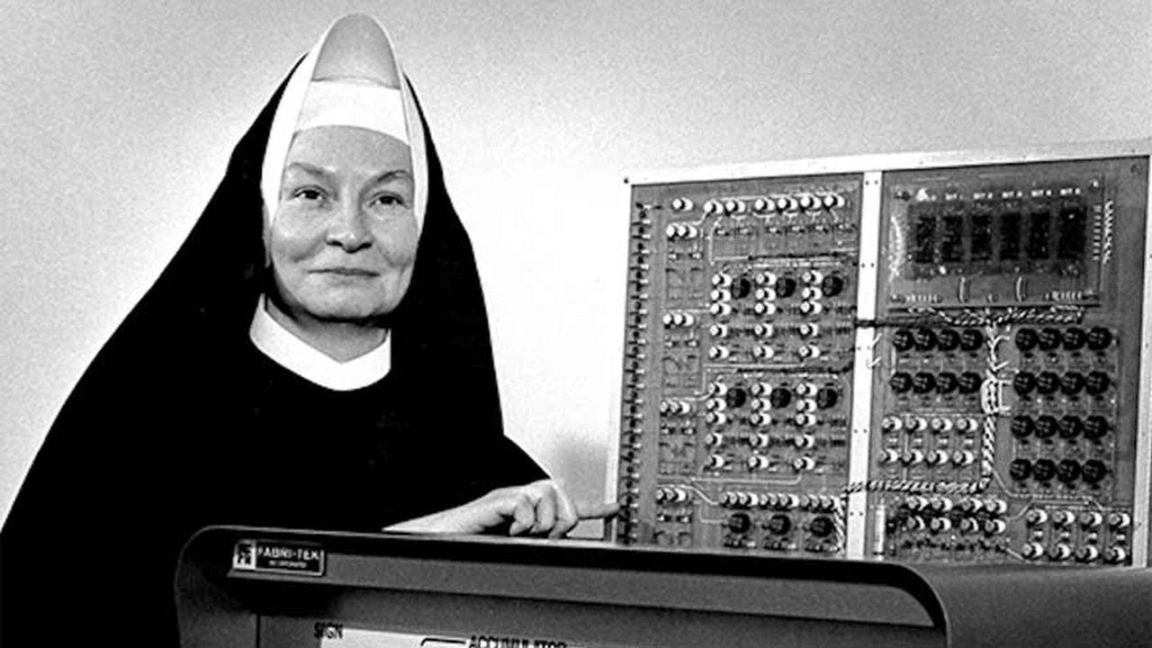 Una monja fue una de las madres de la informática: creó el primer lenguaje de programación
