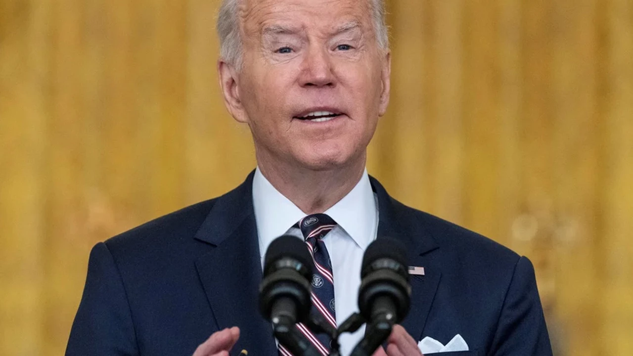 Video: Joe Biden sumó otro momento incómodo, ¿qué le pasó?