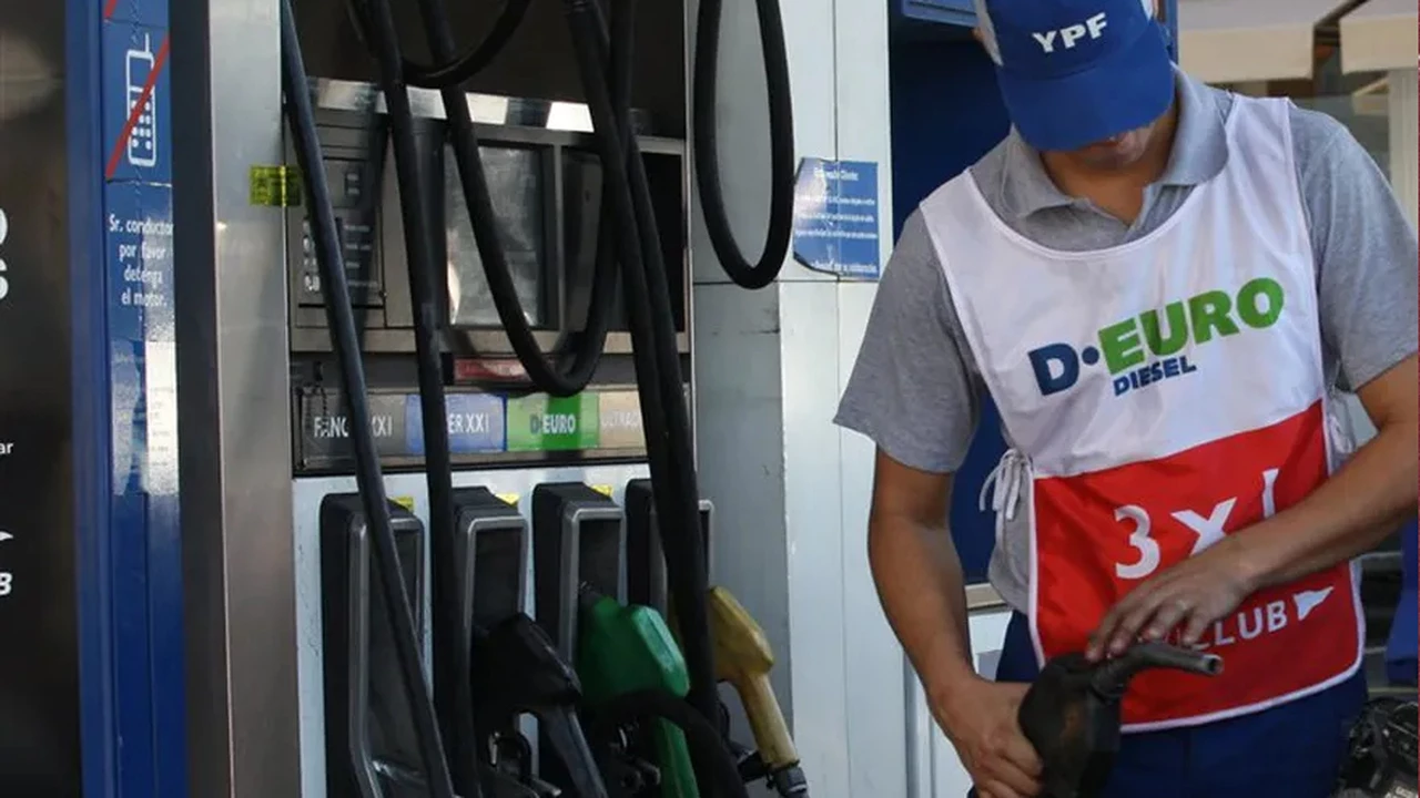 El Gobierno modificó impuesto al combustible, y el precio en surtidores subió: cuánto cuesta el litro de nafta