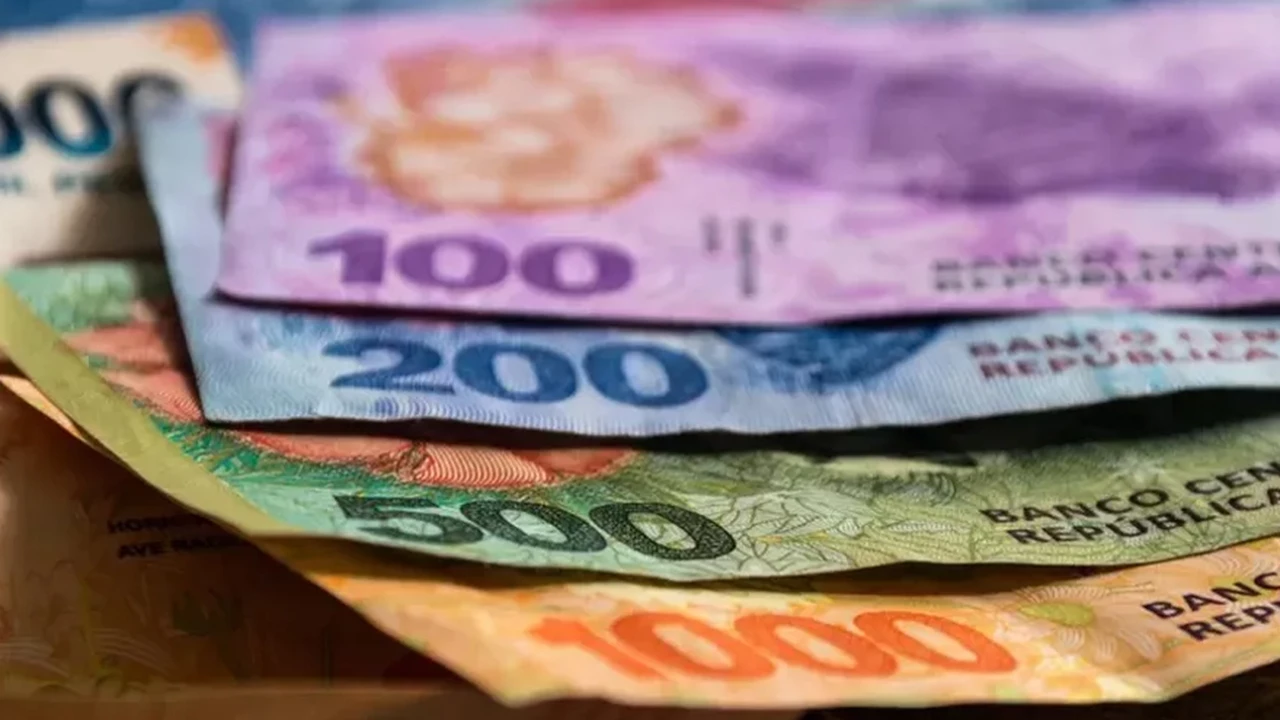 Los jubilados recibirán un bono extra de 12 mil pesos: cuándo lo cobran