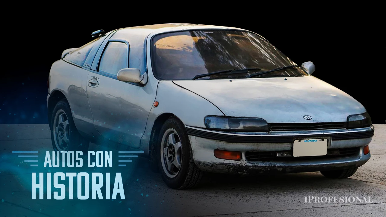 La historia del Toyota Sera de Carlos y Vito: es el único en el país, el auto que inspiró las puertas alas de mariposa de McLaren