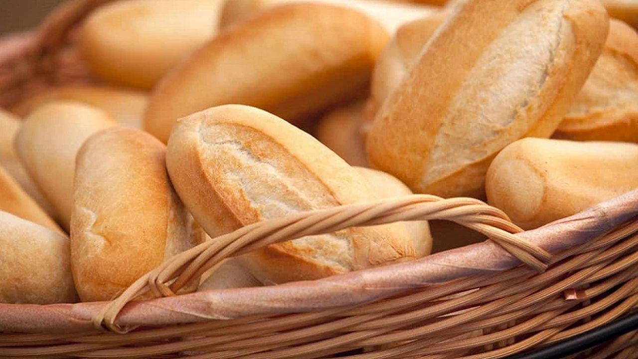Otro golpe al bolsillo: cuánto sale el kilo de pan, con el nuevo aumento del 20%