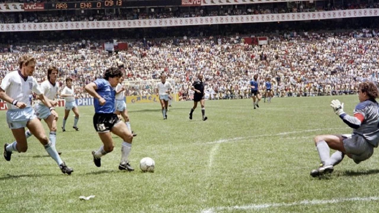 Video | A 36 años del triunfo contra Inglaterra, Diego Maradona relatando el mejor gol de la historia