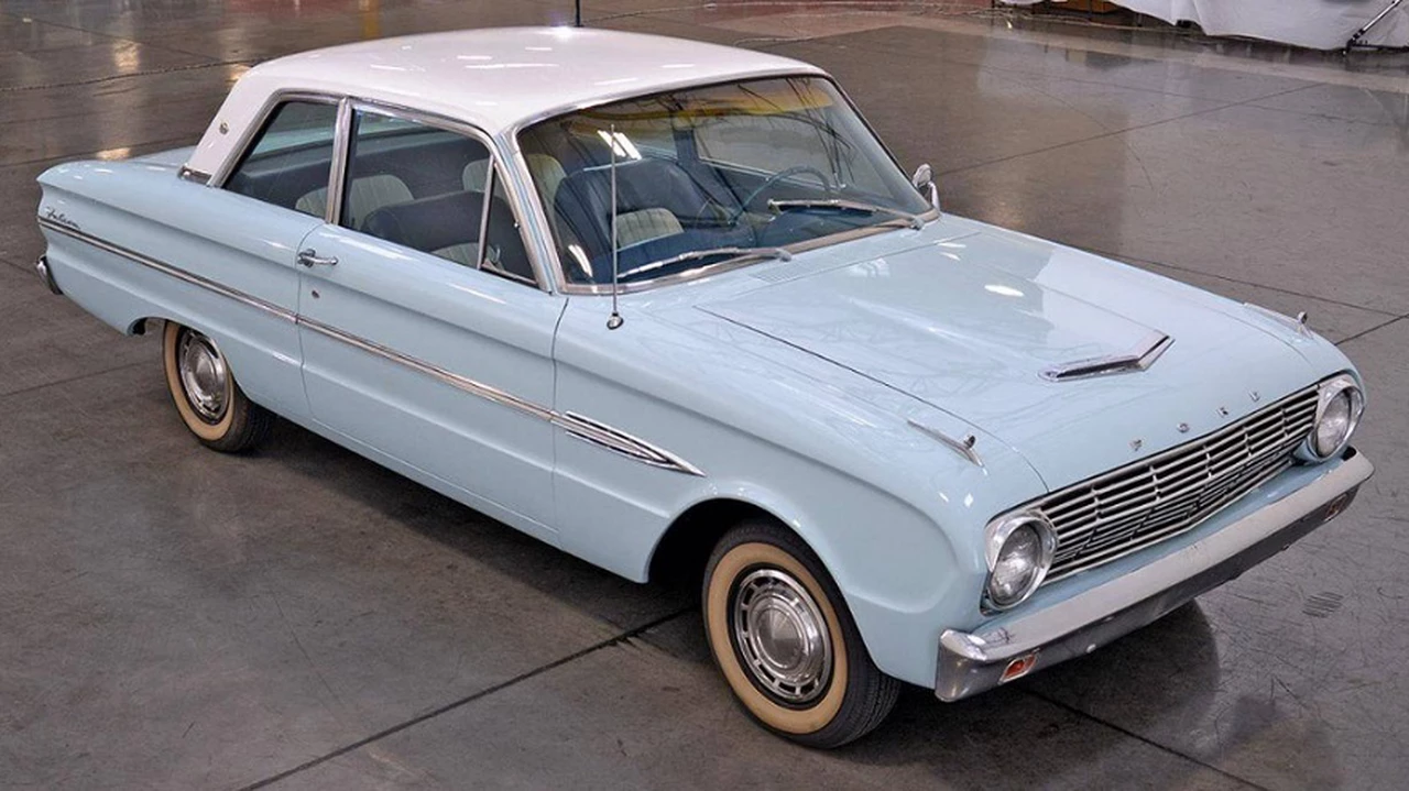 El día que se hizo el primer Ford Falcon argentino, el auto que aún despierta pasiones
