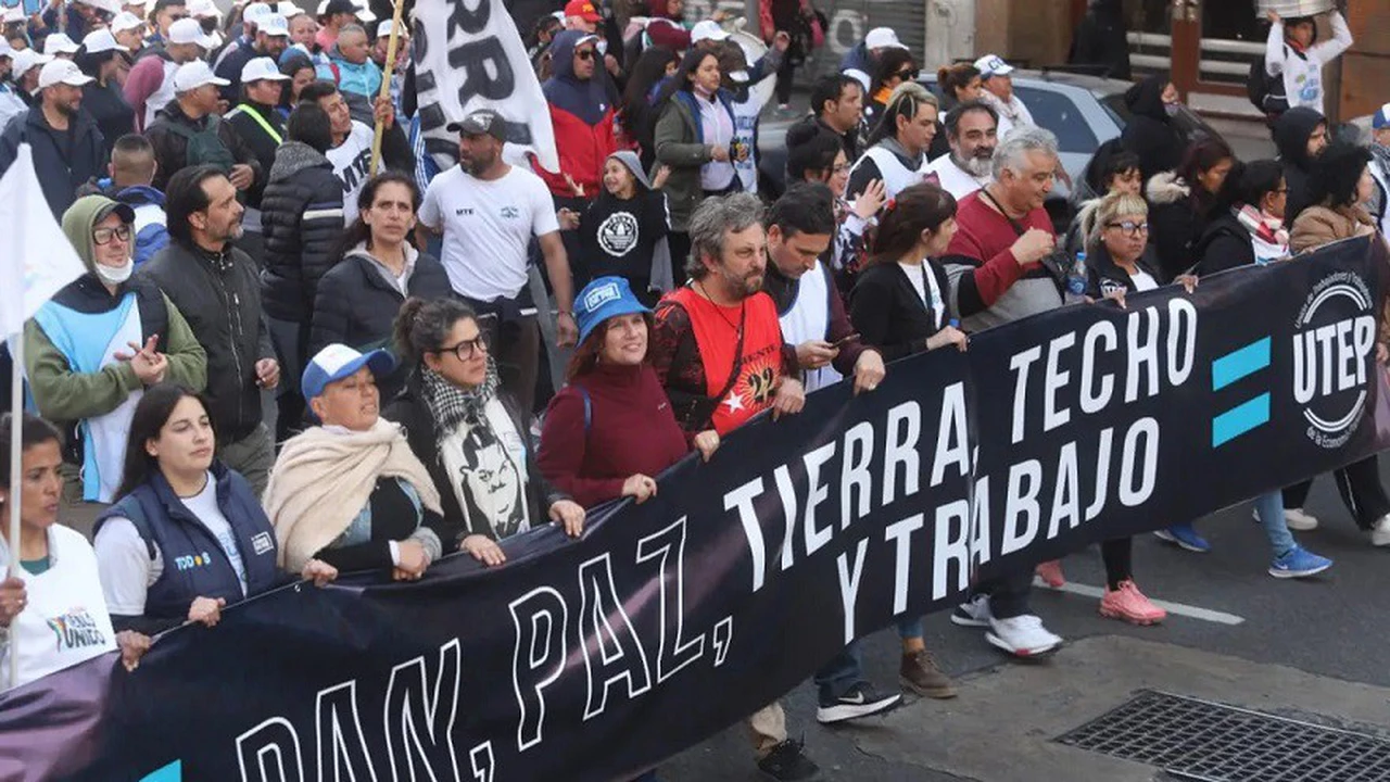 San Cayetano: movimientos sociales pidieron un salario básico universal y denunciaron ataques judiciales del Gobierno