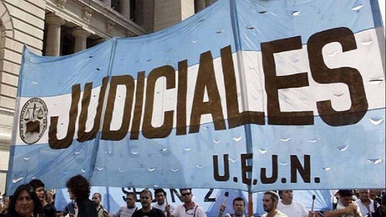 Judiciales ratifican el plan de lucha: banderazo nacional y paro de 24 horas