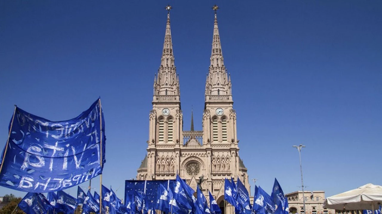 Tras el atentado a Cristina Kirchner, preparan una misa a Luján para "reencauzar la convivencia democrática"