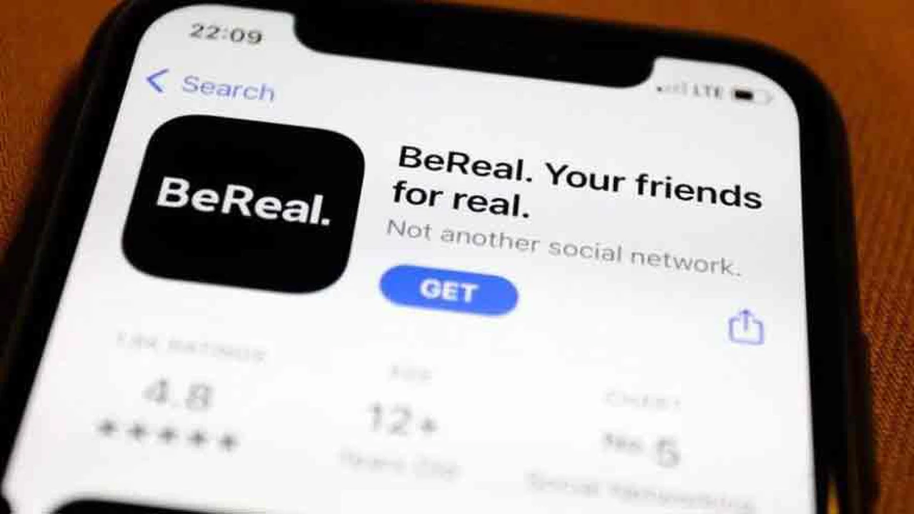 BeReal: ¿cómo funciona esta aplicación que quiere que seas auténtico?