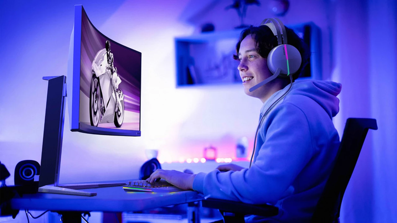 Cómo es Evnia, la nueva línea de monitores para gaming de Philips