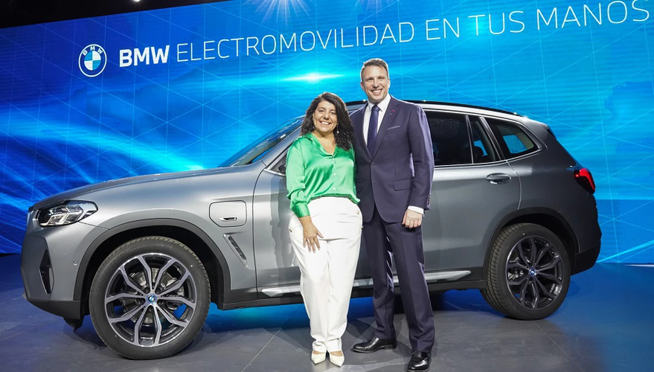 BMW comenzó la electrificación en Argentina con el X3 xDrive30e