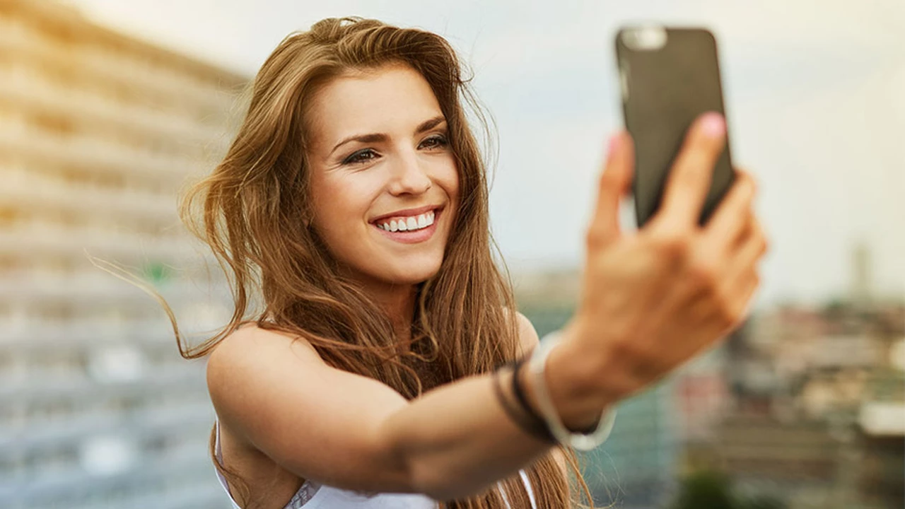 Cinco modelos de celulares con buenas cámaras para selfies por menos de $100.000