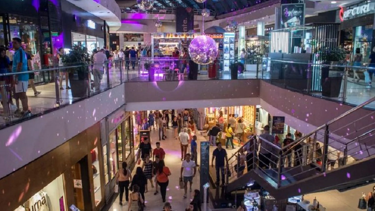 Se viene la Noche de los Shoppings: ¿cuándo es y quiénes se suman a la jornada de descuentos?