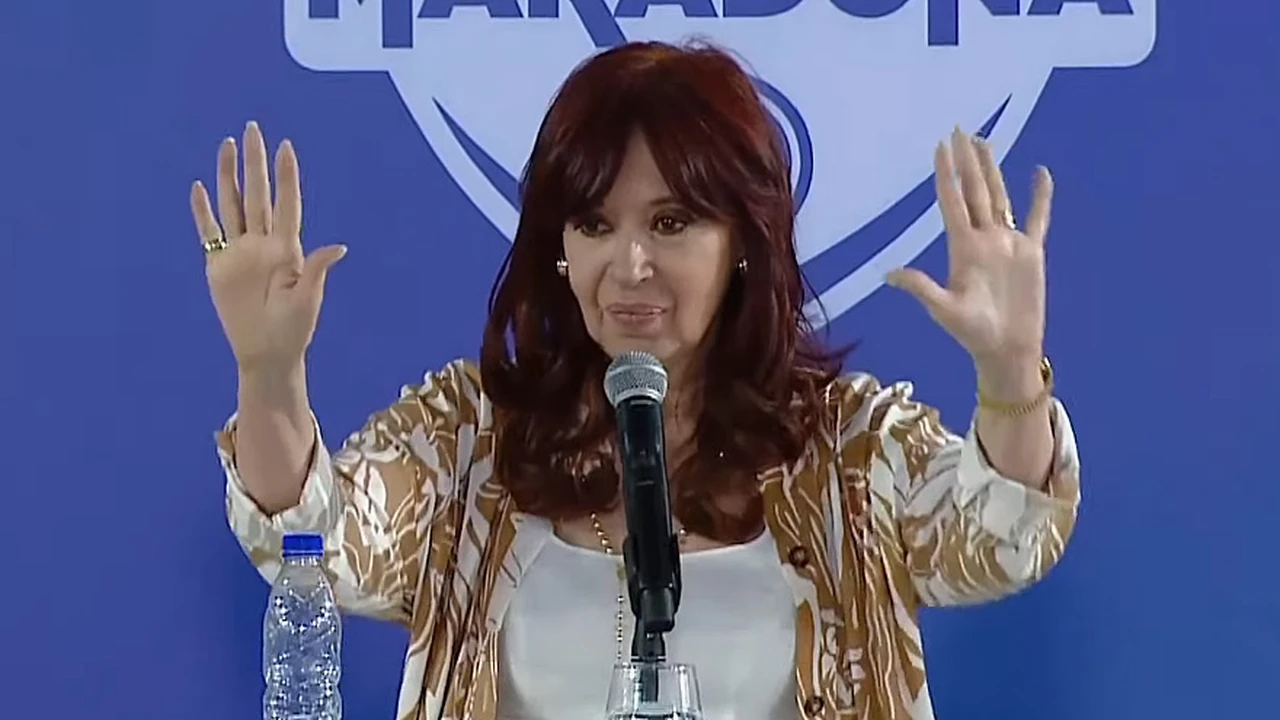 "Acá hay proscripción" y las 10 frases mas contundentes de Cristina Kirchner en su reaparición en público
