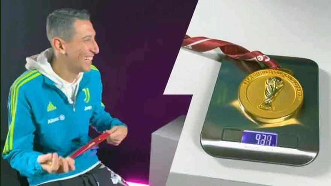 Ángel Di María y Leandro Paredes compararon sus medallas de campeones del mundo: ¿pesan lo mismo?