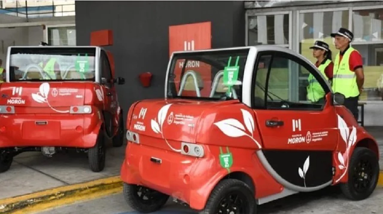 Ni taxi, ni remís: el auto eléctrico argentino debuta en las calles como patrullero