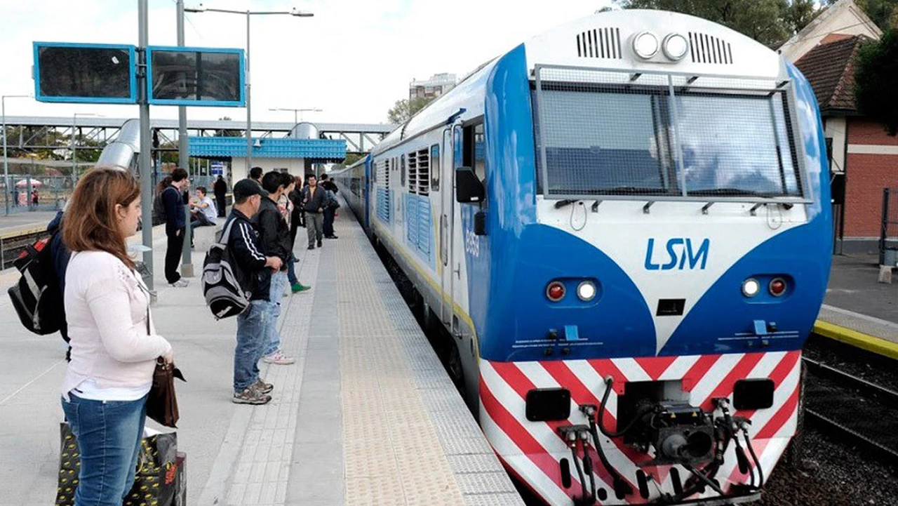 Renovación del Ferrocarril San Martín: cuánto gasta el Gobierno para contratar una consultora internacional