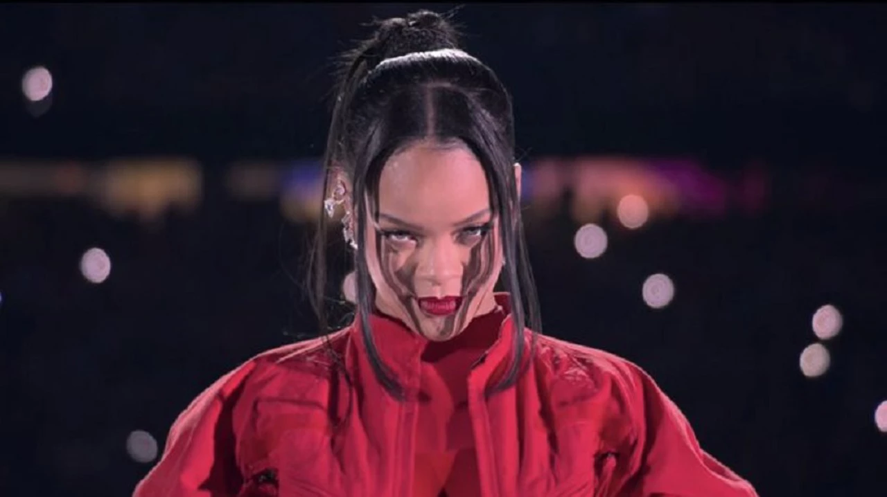 Regreso con gloria de Rihanna en el entretiempo del Superbowl