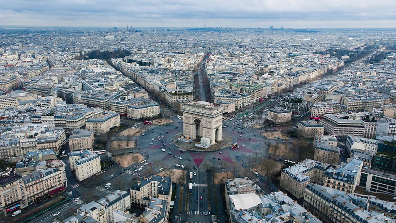 Vuelos baratos a París: cómo podés conseguir los mejores precios y en qué época del año conviene viajar