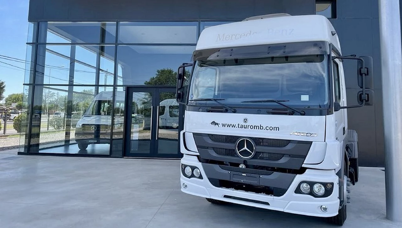 Mercedes Benz Camiones y Buses estrena concesionario de última generación