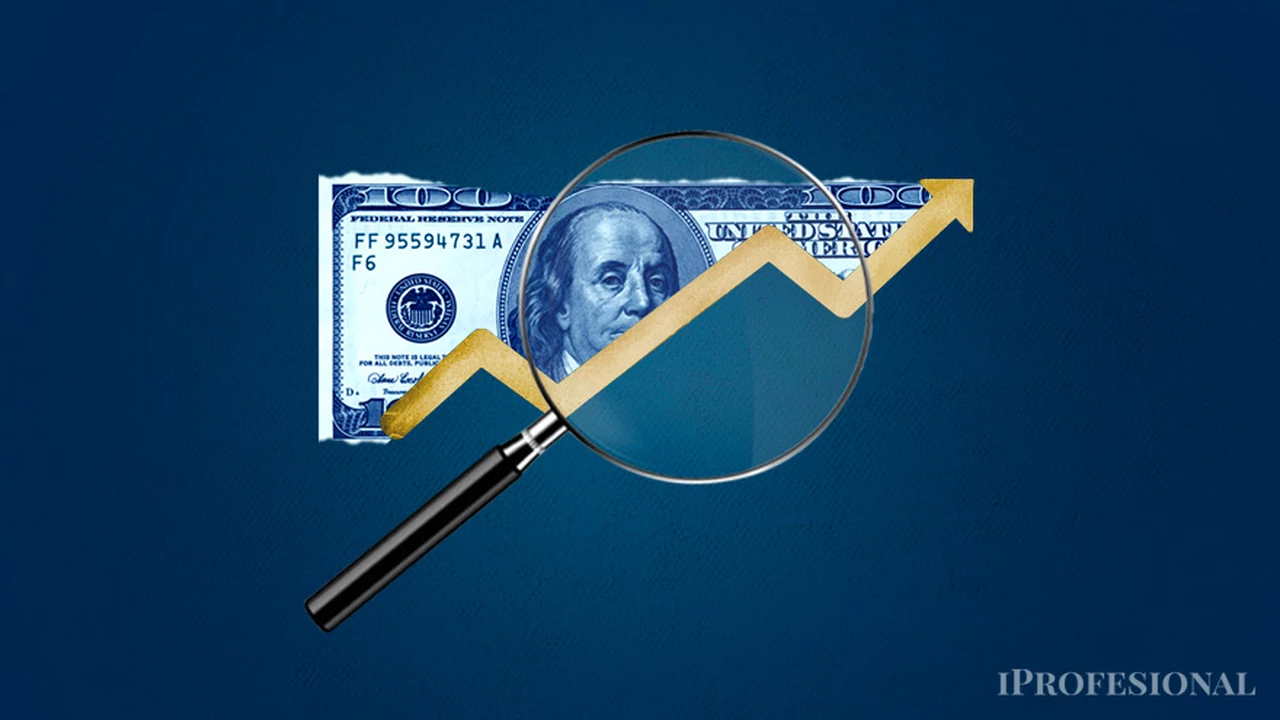 Dólar blue: ¿la cotización va rumbo a los $500 pese a la suba de las tasas?