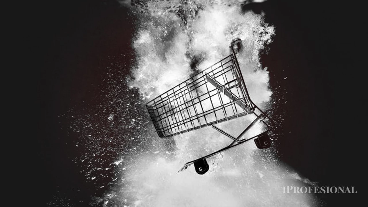 Alerta roja en la economía real: se profundiza la dramática caída del consumo en los supermercados