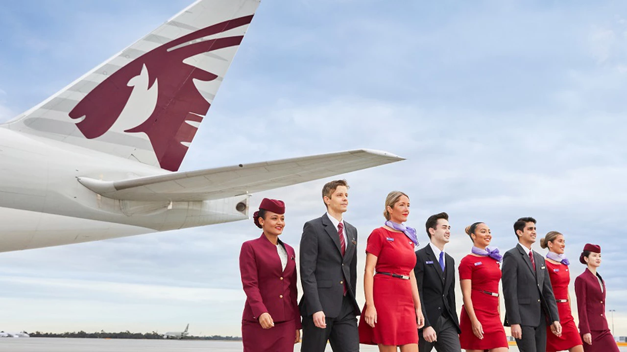 Trabajar de viajar: Qatar Airways busca empleados en Argentina para viajar a Doha