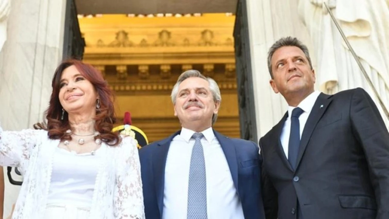 Massa, Cristina Kirchner y Alberto Fernández van por la foto que hará de primer "spot" de campaña