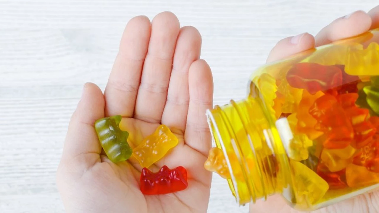 Furor por las "gummy vitamins": por qué crece el consumo de estos suplementos dietarios y cuáles son los riesgos