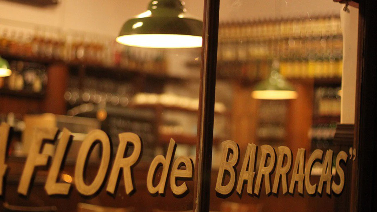 Reabre La Flor de Barracas, un Bar Notable con casi 120 años de historia