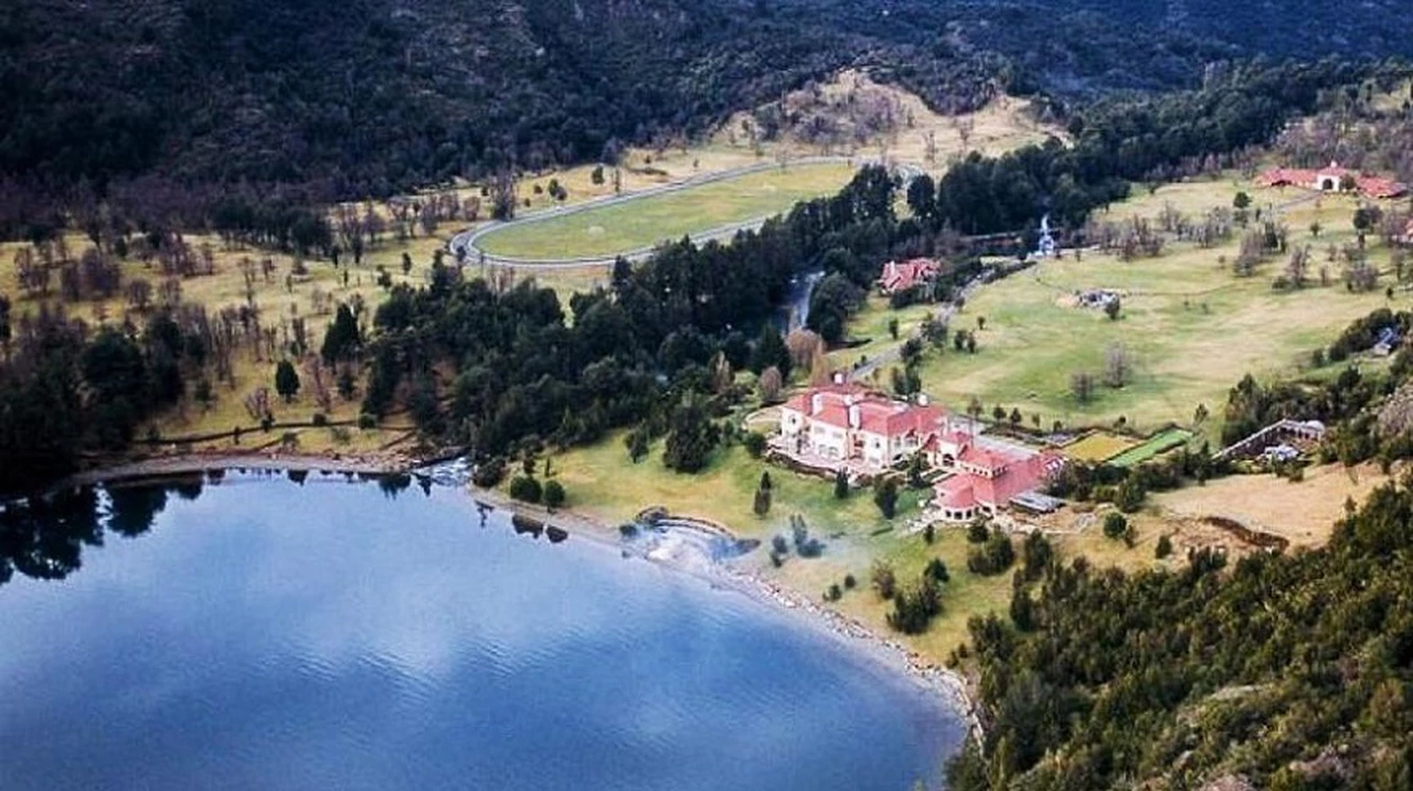 Detuvieron a Joe Lewis: su lujosa mansión en la Patagonia y su campo de 12.000 hectáreas, con hipódromo incluido