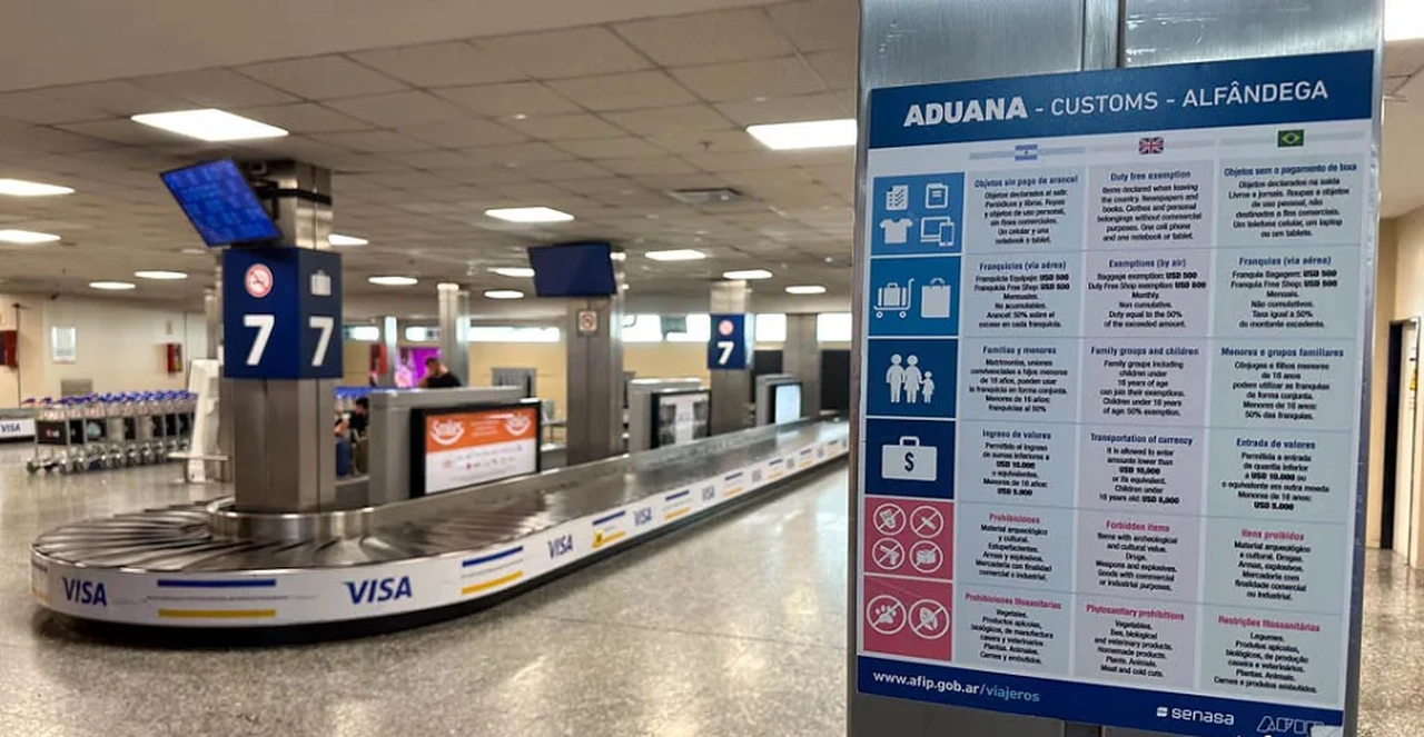 Aduana: las cajas de teléfonos y notebooks que se pueden ingresar "gratis" al volver a Argentina