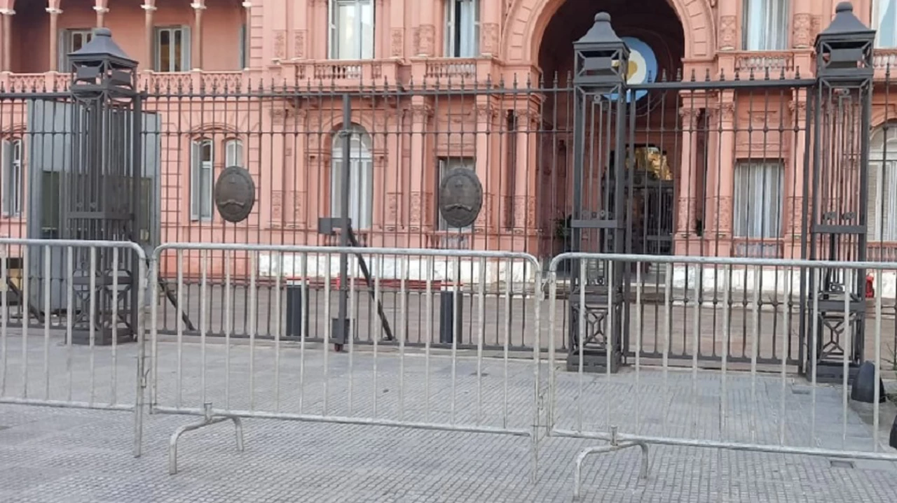 Amenaza de bomba en Casa Rosada: finalmente no hallaron ningún artefacto
