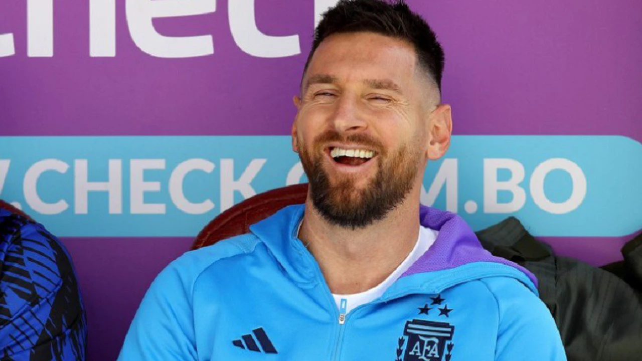 Eliminatorias: los hinchas bolivianos pidieron por Messi y muchos hinchaban por Argentina