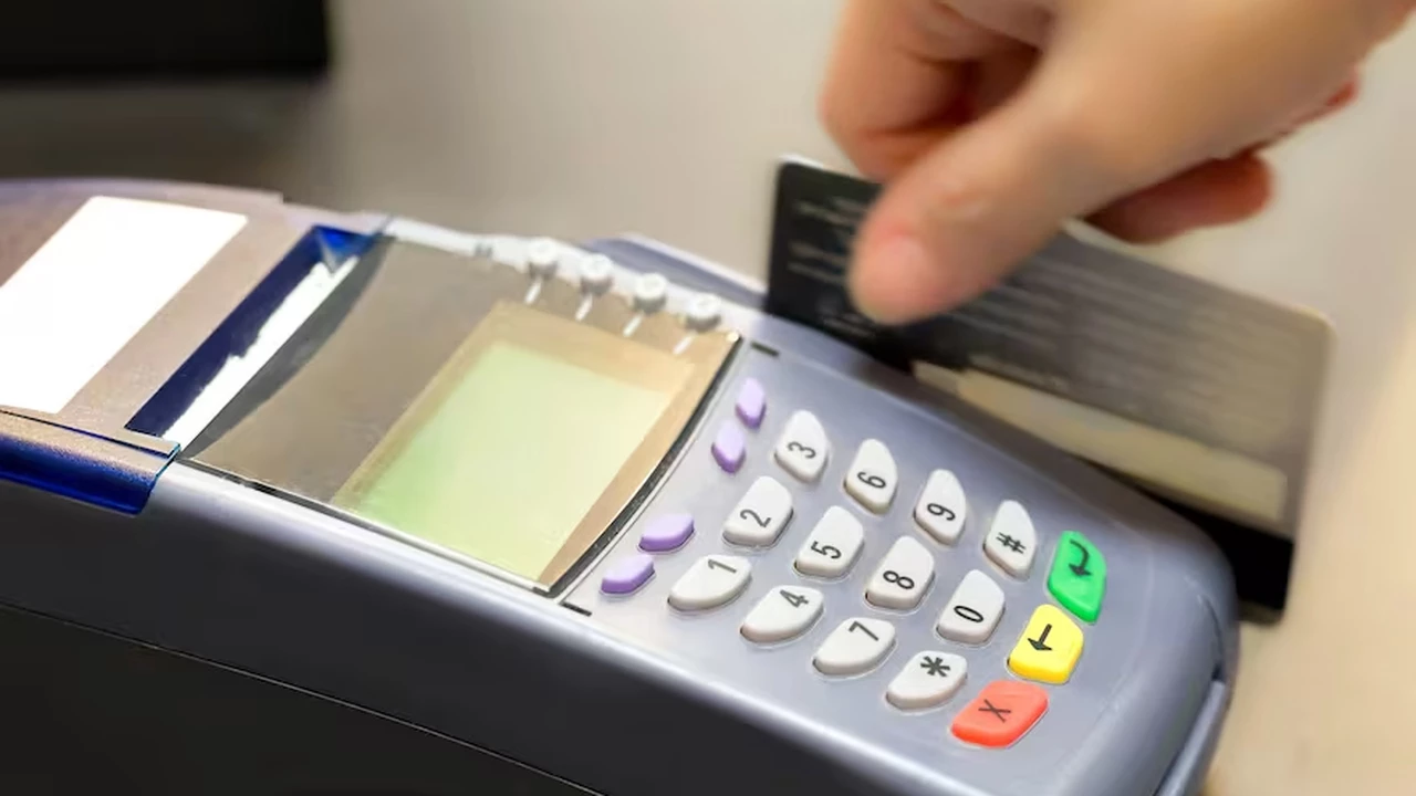 Tarjetas de crédito: a partir de noviembre saldrá más caro pagar en cuotas