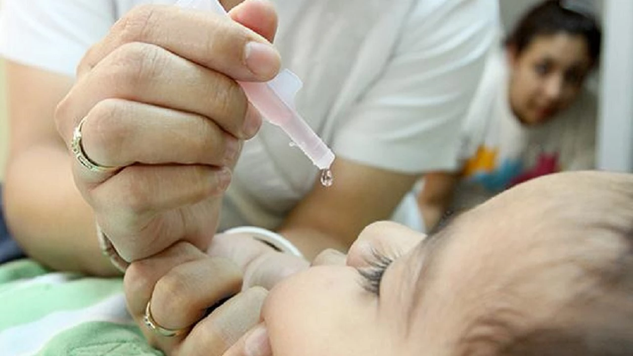 Uno de cada cuatro niños no recibe la vacuna contra la poliomielitis en la Argentina