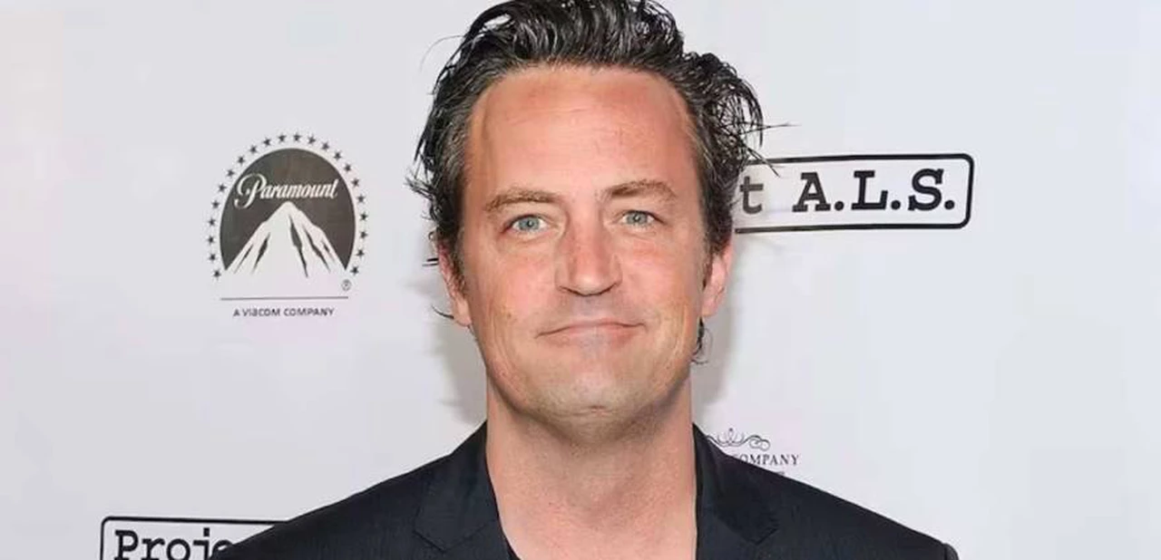 Murió Matthew Perry, el actor que se consagró con su personaje Chandler en la serie Friends